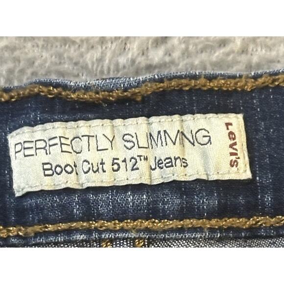 Levi’s Women’s 512 Perfectly Slimming Bootcut Jeans Size 16 Short Dark Wash - Picture 6 of 9